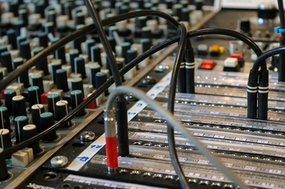 Das Neve-Pult in Regie1